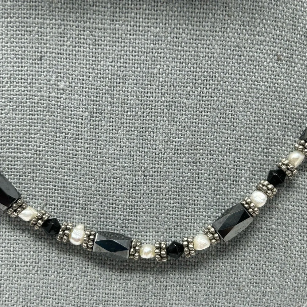 Faux Pearl and Black Beaded Magnetic Necklace 24 Inches Long